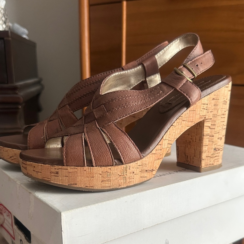 Banana Republic high heeled sandals